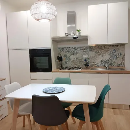 Nanica Apartment *